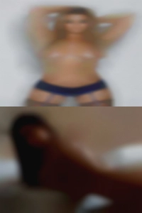 Prefer a fit swinger body as myself.
