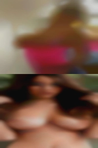 I'm also sexy girls 7 months pregnant.