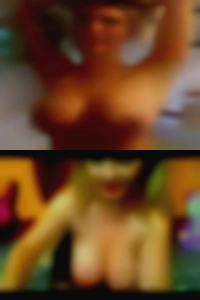Purely in this naked woman for pleasure.