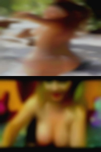 Want horny wives 2 see whats out there i'm lindsay.