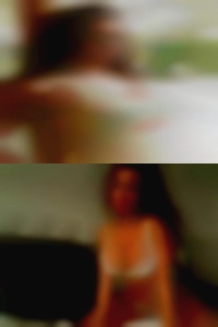 Gotta badd body pretty ima pussy badd b.
